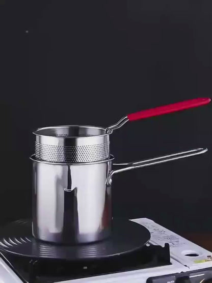 2026🔥🍟 Personal Mini Deep Fryer Set – Stainless Steel Pot with Lift-Out Draining Basket & Food Tongs