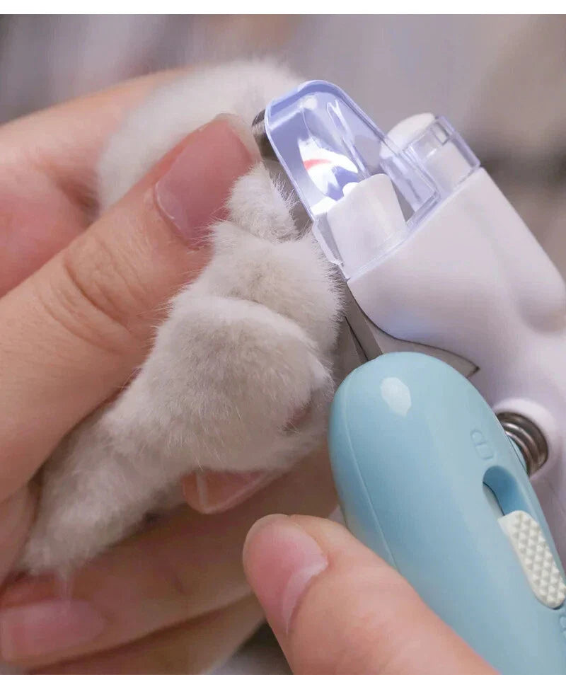 🐾 LED Pet Nail Clippers for Dogs & Cats – 🔥35% OFF Today Only! | Vet Recommended